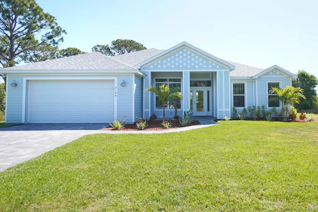 2144 S Courtenay Parkway Merritt Island FL 32952