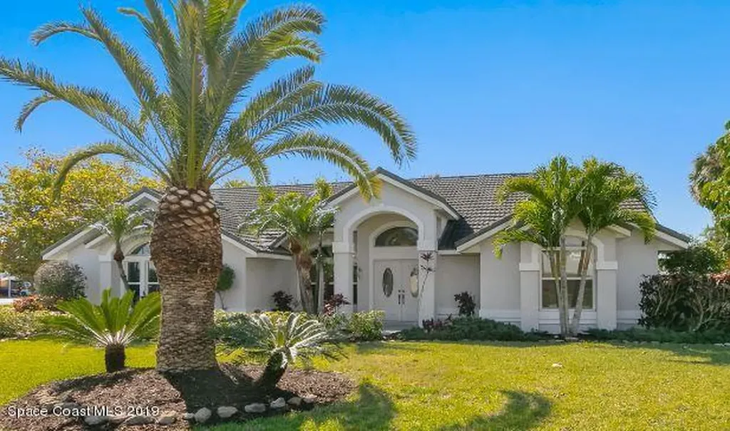 501 Inwood Lane Indian Harbour Beach FL 32937