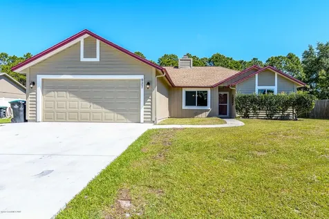 957 Albion Street NW Palm Bay FL 32907
