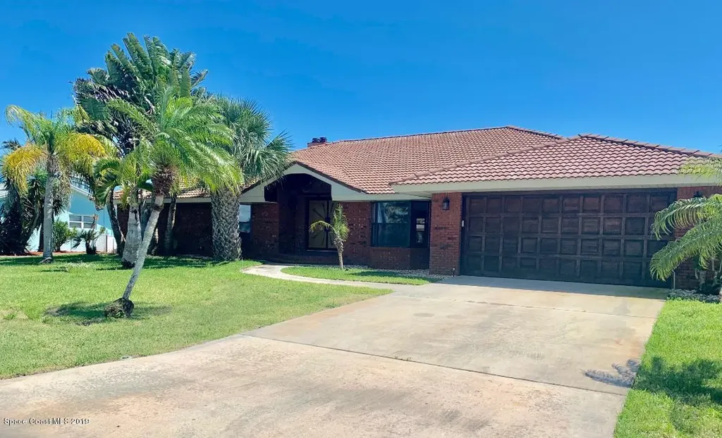 385 Hiawatha Way Melbourne Beach FL 32951