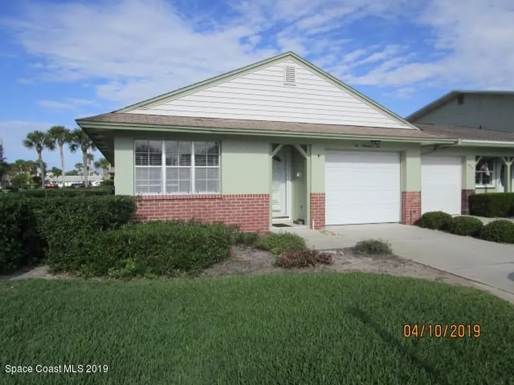 610 Desoto Lane Indian Harbour Beach FL 32937