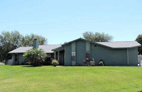 898 Ripley Terrace NE Palm Bay FL 32907