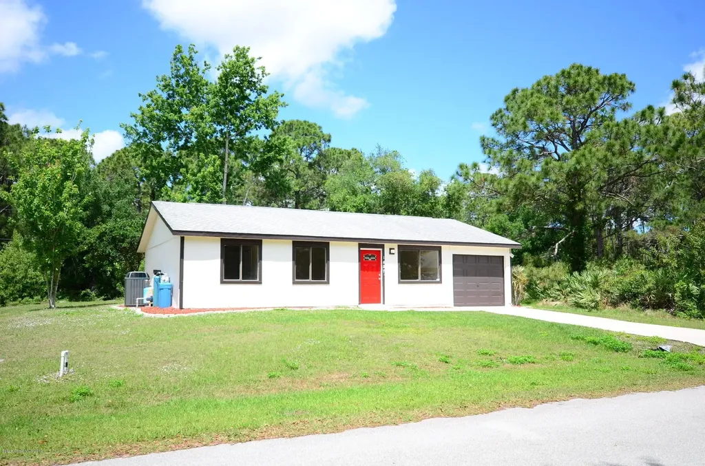 1027 Welch Road SE Palm Bay FL 32909