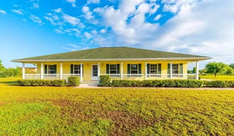 3700 Grantline Road Mims FL 32754