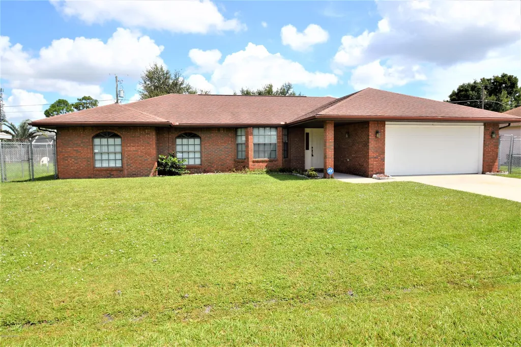 1837 Academy Street NE Palm Bay FL 32905
