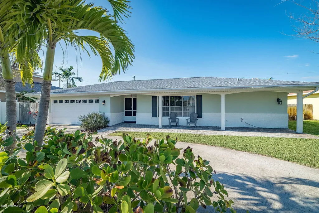 390 Sheridan Avenue Satellite Beach FL 32937