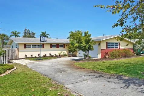 214 Timpoochee Drive Indian Harbour Beach FL 32937