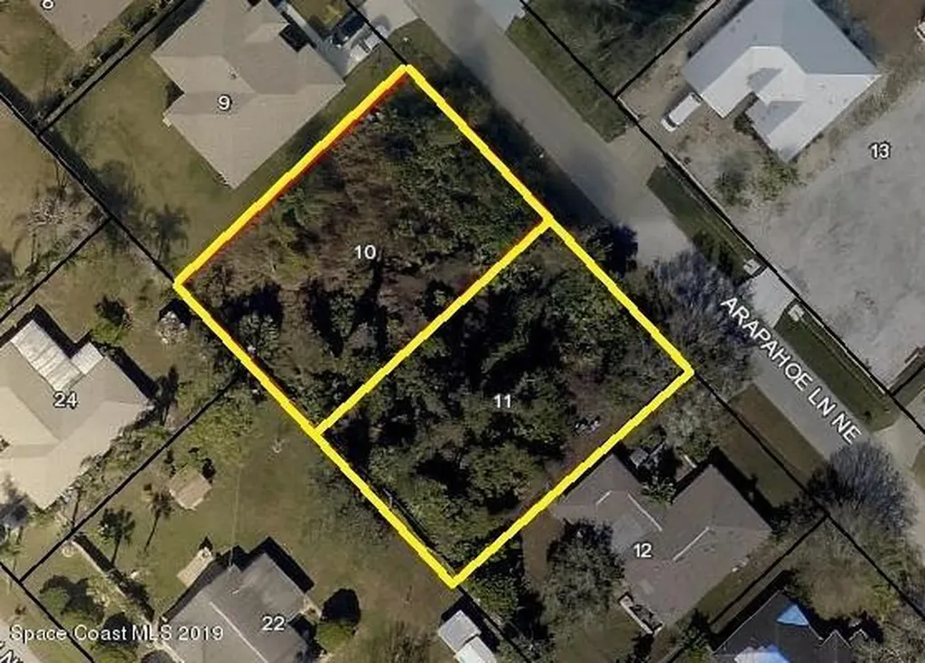 342 & 350 Arapahoe Lane NE Palm Bay FL 32907