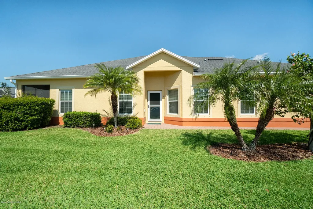 2290 Camberly Circle Melbourne FL 32940