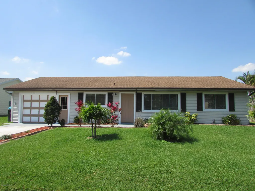 114 Esterbrook Avenue NE Palm Bay FL 32907