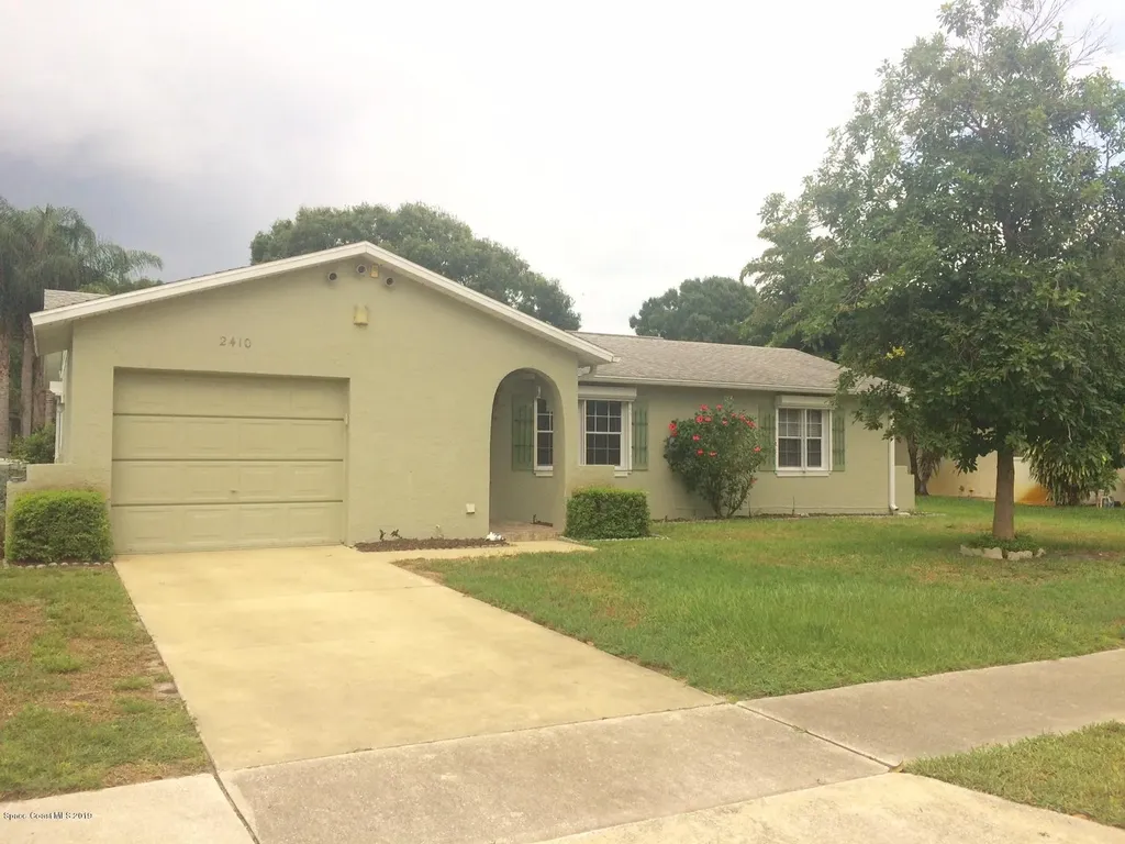 2410 6th Street Vero Beach FL 32962