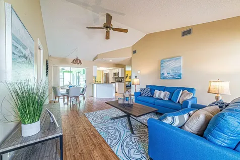 326 Hawthorne Lane NE Palm Bay FL 32907