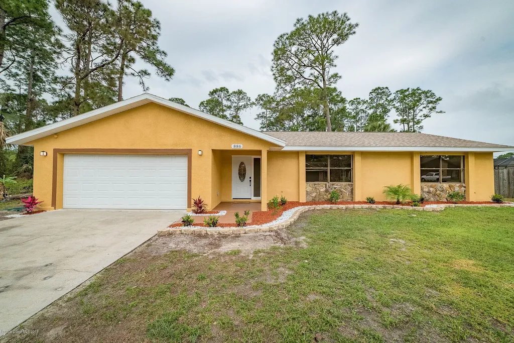 886 Driftwood Avenue SE Palm Bay FL 32909