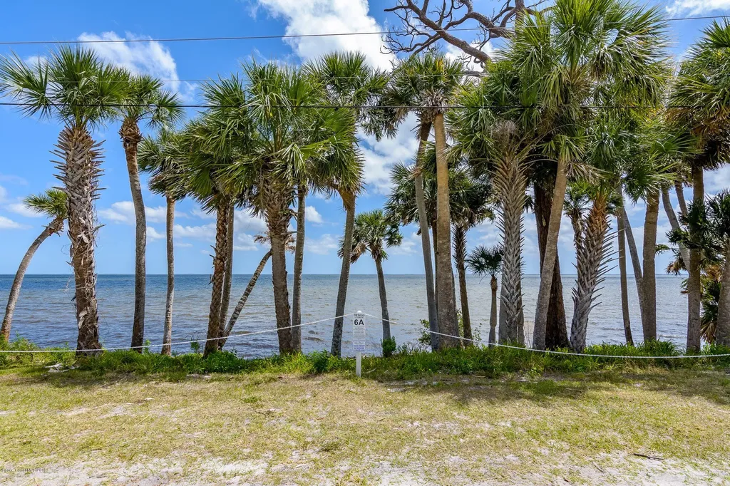 5190 Riveredge Drive Titusville FL 32780