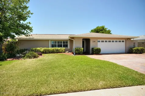 249 Via Havarre Merritt Island FL 32953