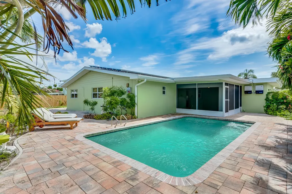 220 Pineapple Street Satellite Beach FL 32937