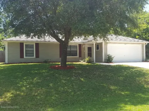 581 Hillsdale Avenue NW Palm Bay FL 32907