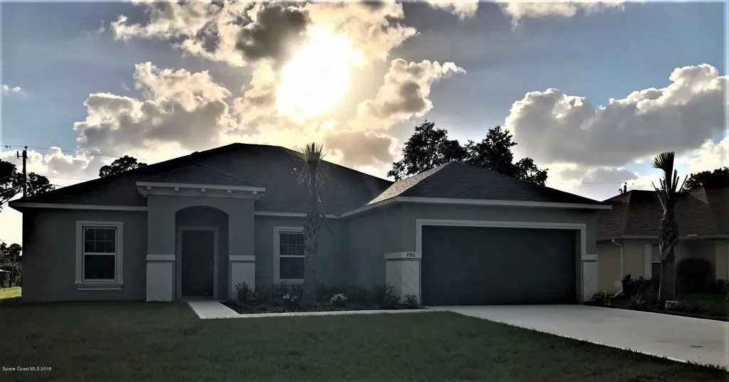 490 Kodiac Avenue SE Palm Bay FL 32909