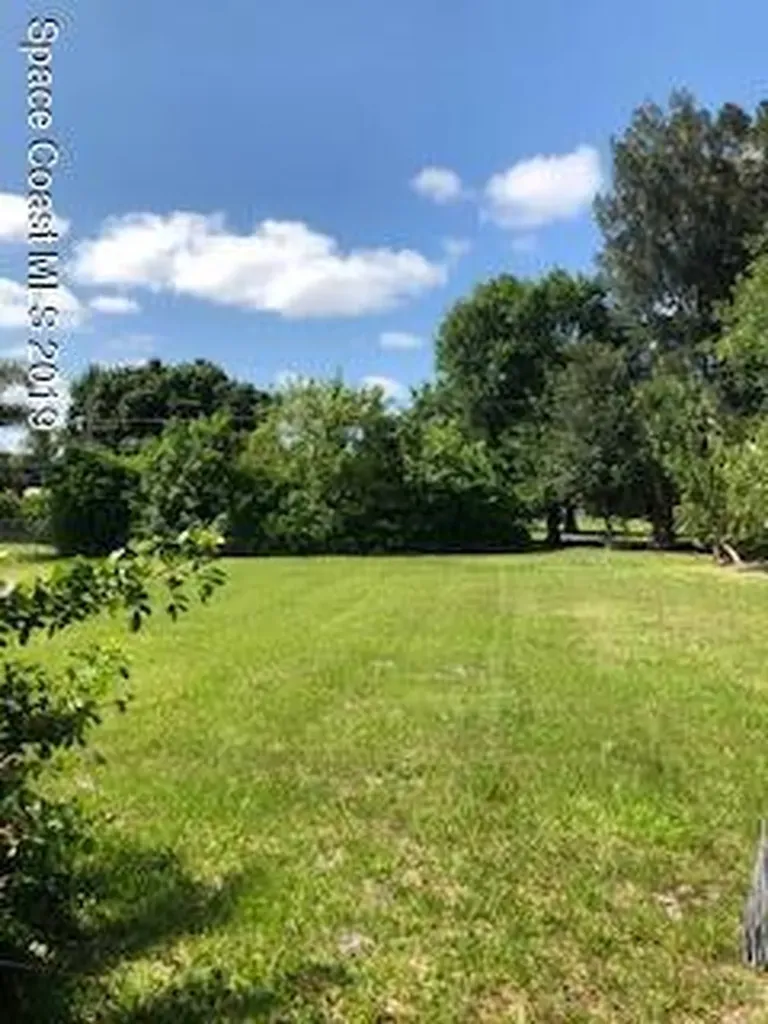 862 Cody Avenue Sebastian FL 32958
