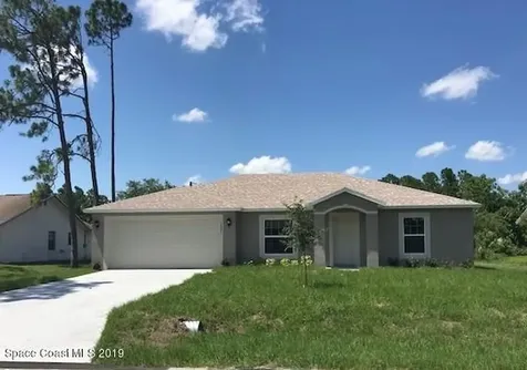 1881 Cyclone Street NW Palm Bay FL 32907