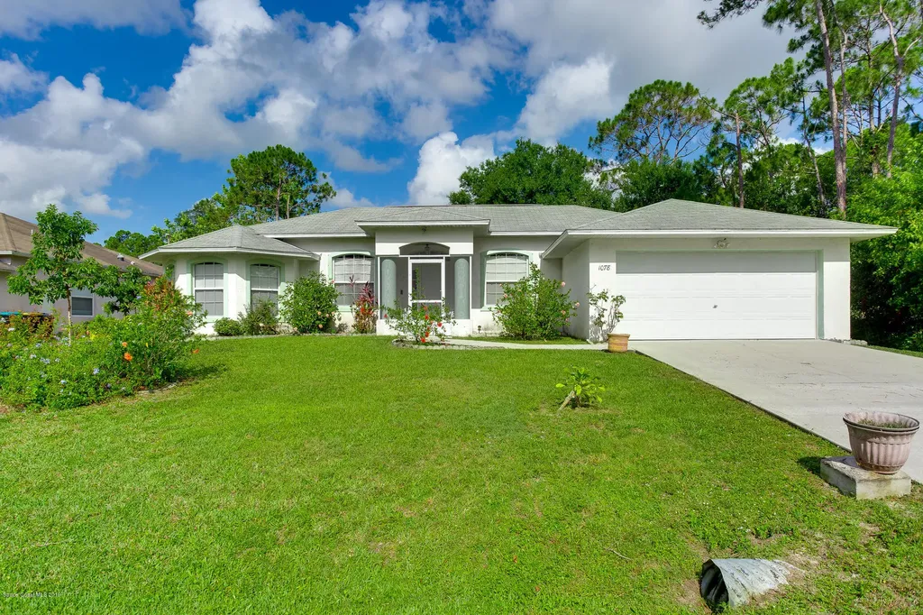 1078 Fairplay Avenue NW Palm Bay FL 32907