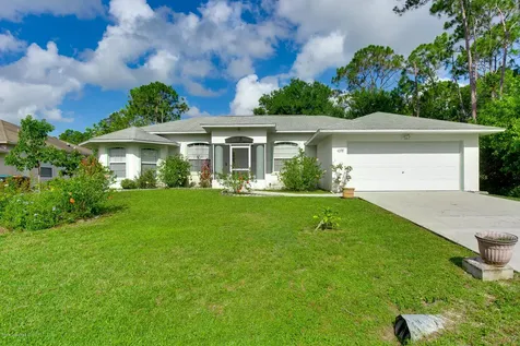 1078 Fairplay Avenue NW Palm Bay FL 32907