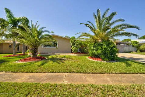 1285 Johns Circle Merritt Island FL 32952