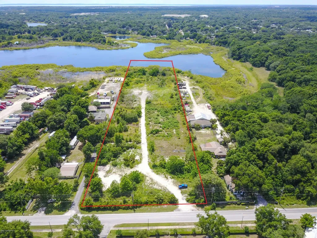 1416 S Lake Pleasant Road Apopka FL 32703