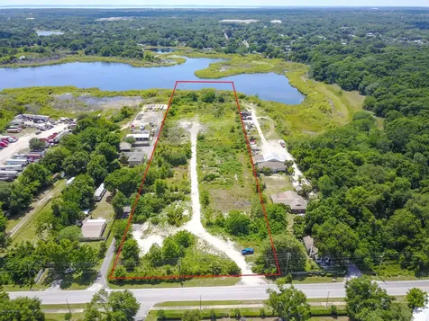 1416 S Lake Pleasant Road Apopka FL 32703
