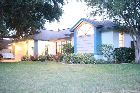 2574 Kingsmill Avenue Melbourne FL 32934