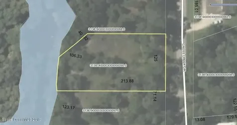 562 Cross Creek Circle Sebastian FL 32958
