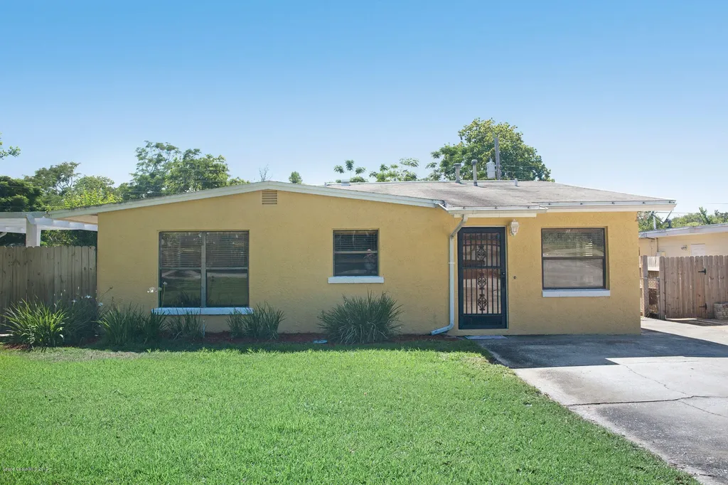 2790 Redwood Avenue Titusville FL 32780