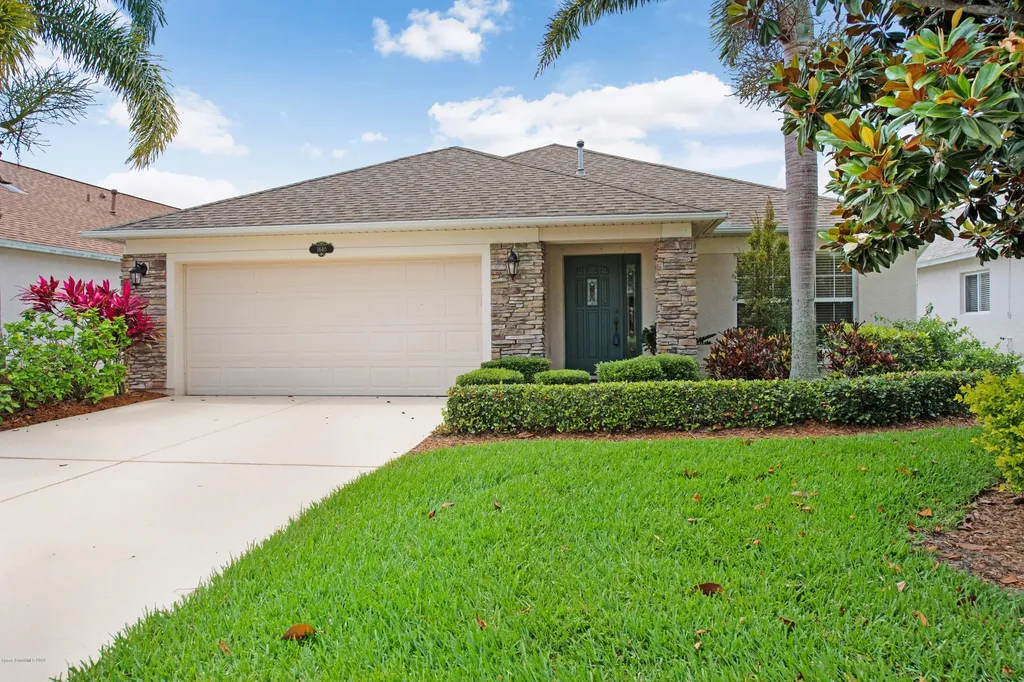 1640 Lago Mar Drive Melbourne FL 32940