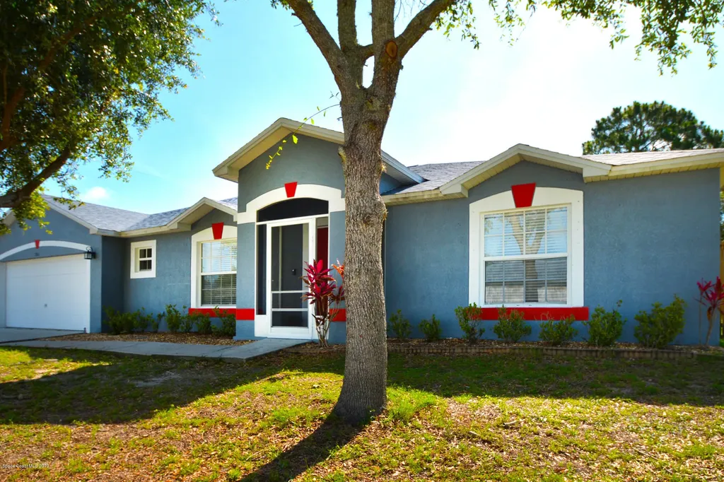 201 Harvey Avenue NE Palm Bay FL 32907