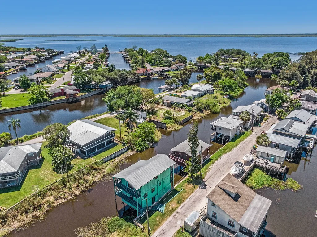 5741 Lake Poinsett Road Cocoa FL 32926