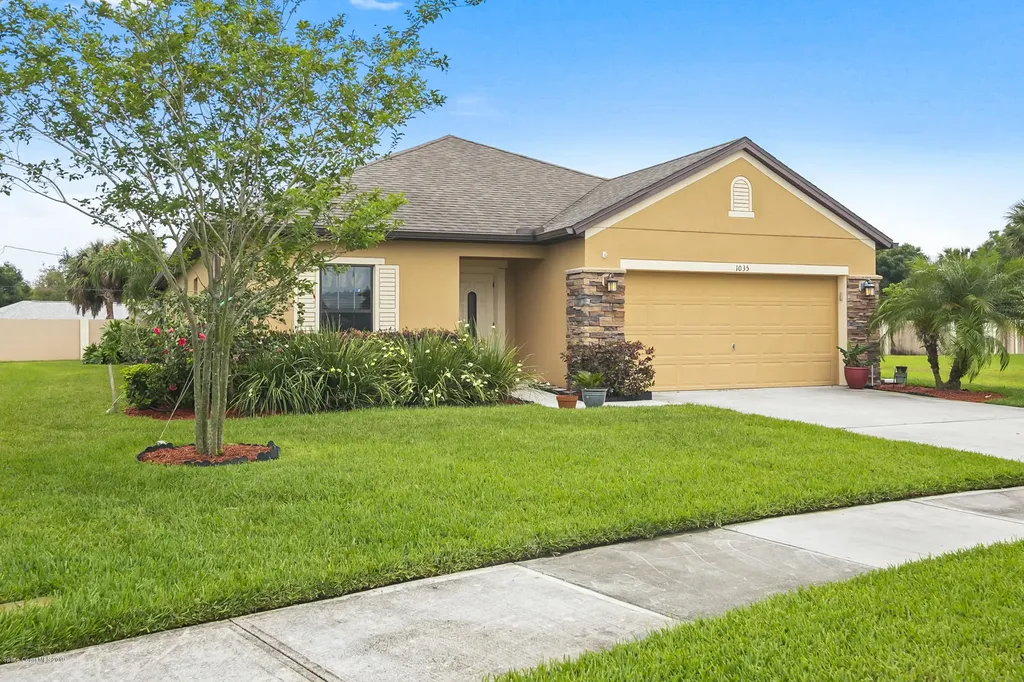 1035 Sangria Circle Rockledge FL 32955