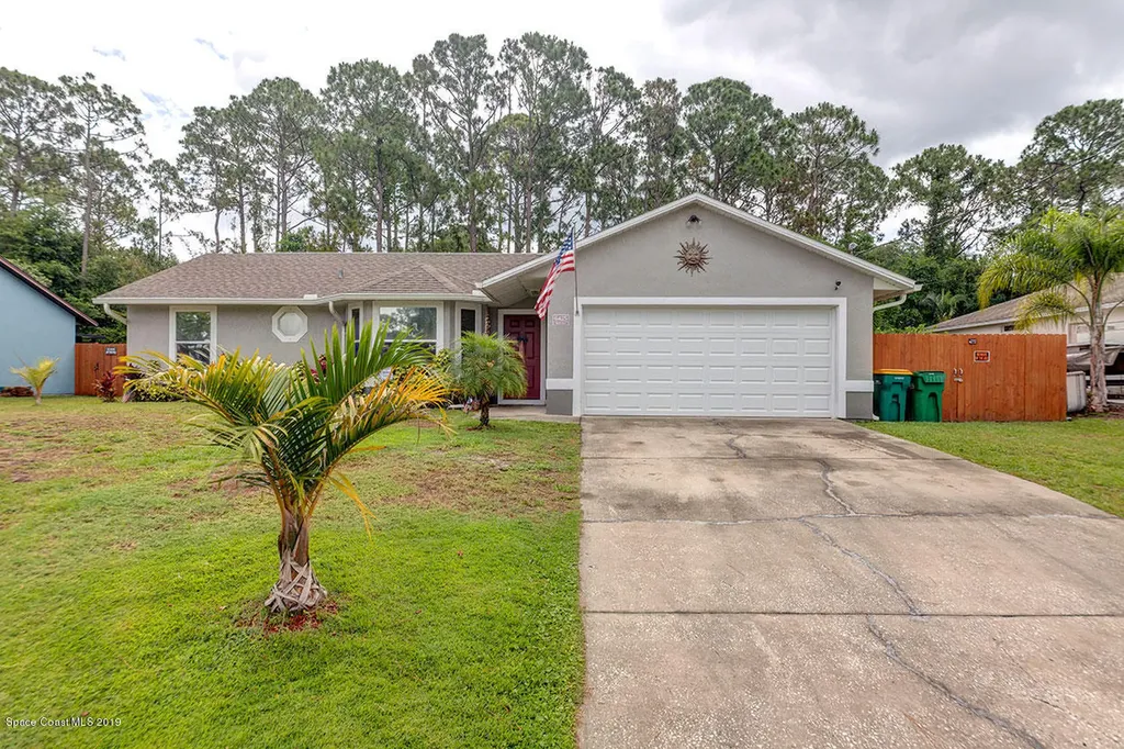 6425 Betty Avenue Cocoa FL 32927