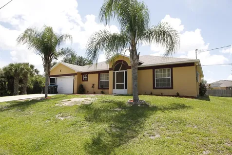 2748 Lakatos Avenue SW Palm Bay FL 32908