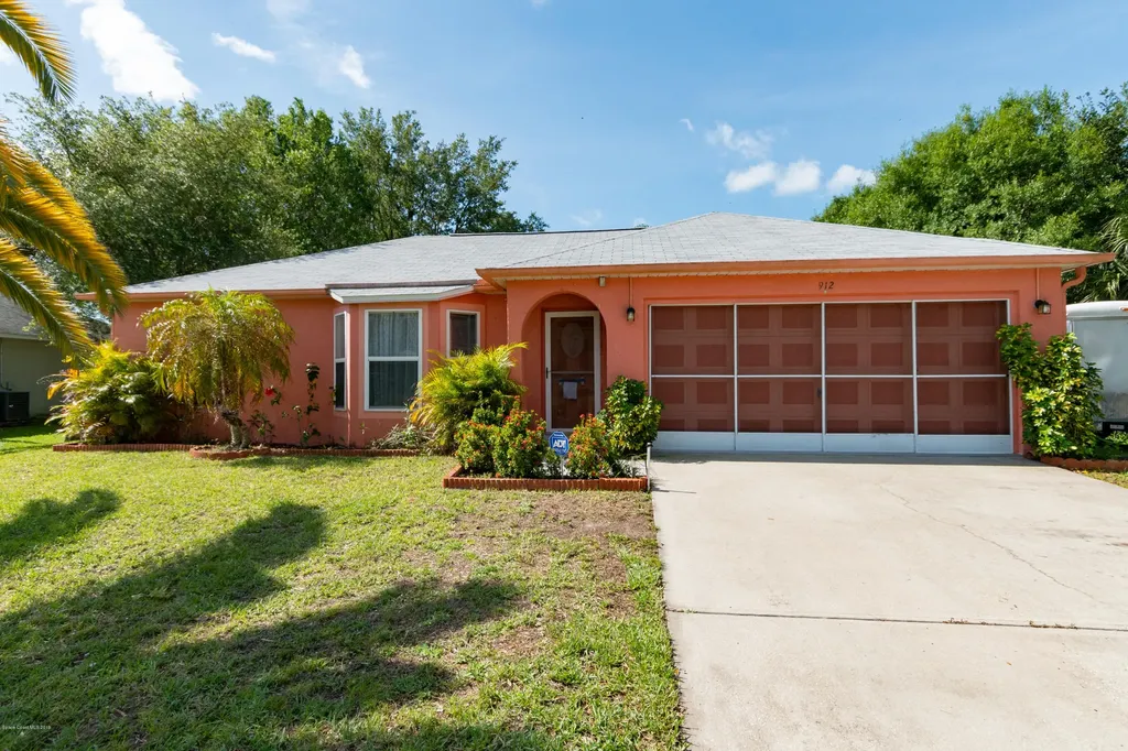 912 Sorrel Street NW Palm Bay FL 32907