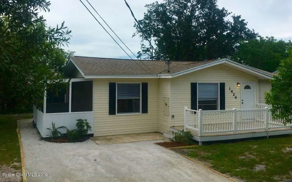 1424 Licht Street Cocoa FL 32922