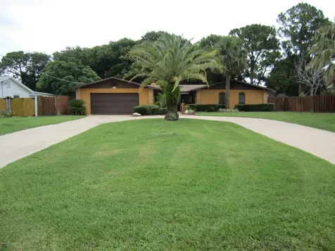 1290 S Tropical Trail Merritt Island FL 32952