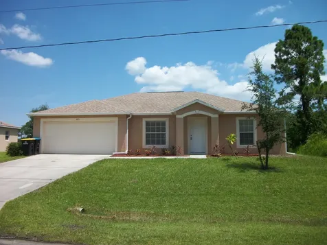 875 Geary Street SW Palm Bay FL 32908