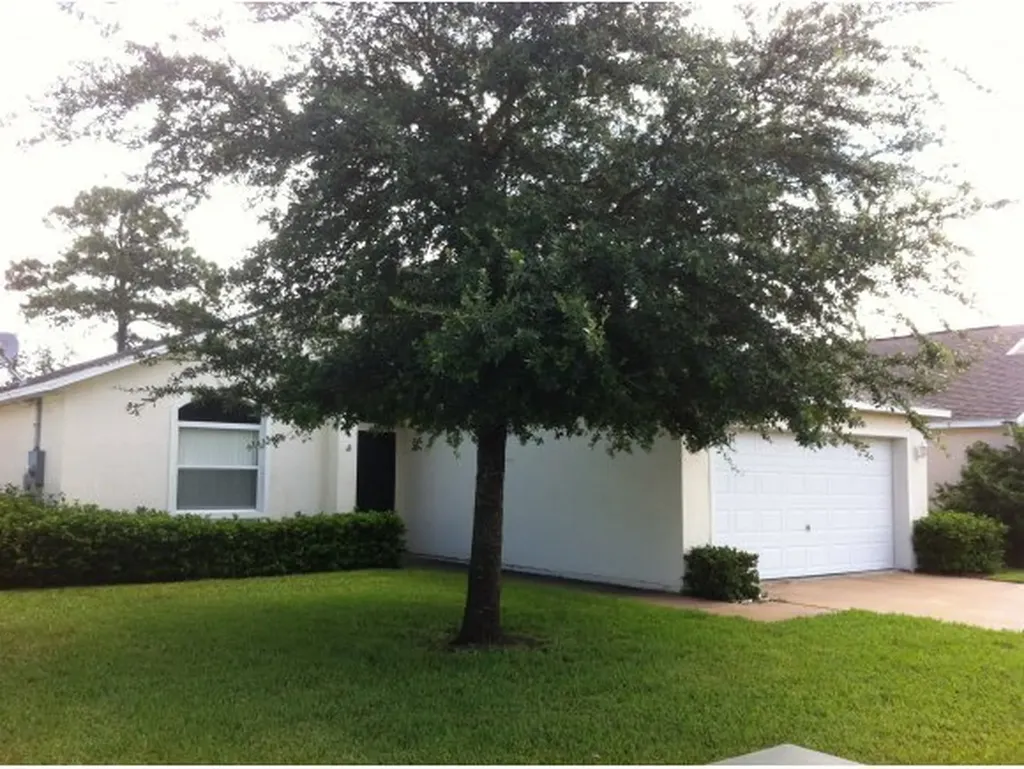 706 Peachtree Street Titusville FL 32780