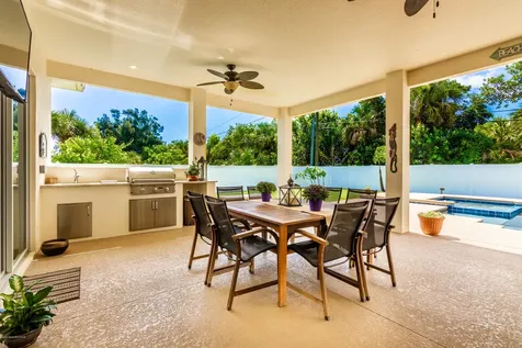 121 Wayne Avenue Indialantic FL 32903