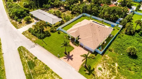 121 Wayne Avenue Indialantic FL 32903