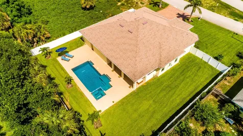 121 Wayne Avenue Indialantic FL 32903
