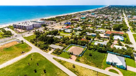 121 Wayne Avenue Indialantic FL 32903
