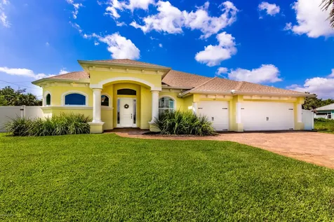 121 Wayne Avenue Indialantic FL 32903