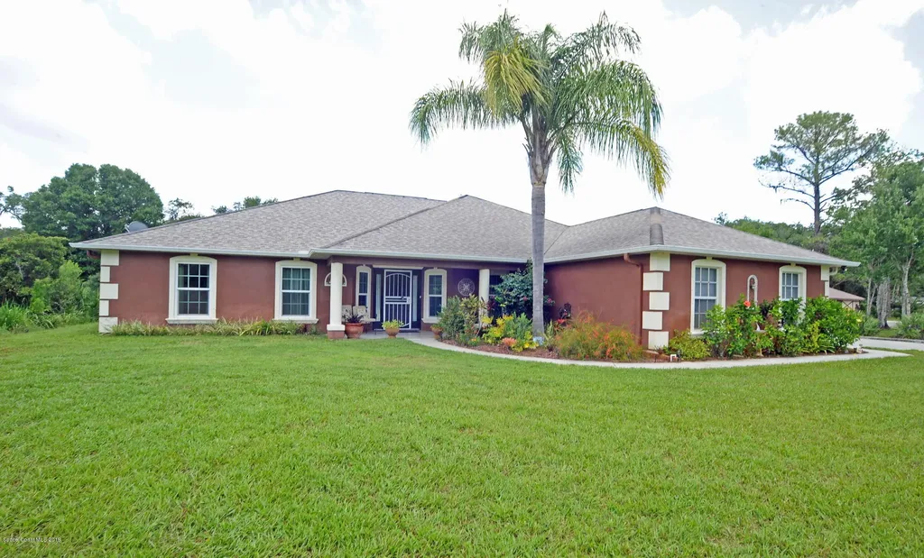 4518 Wellington Lane Mims FL 32754