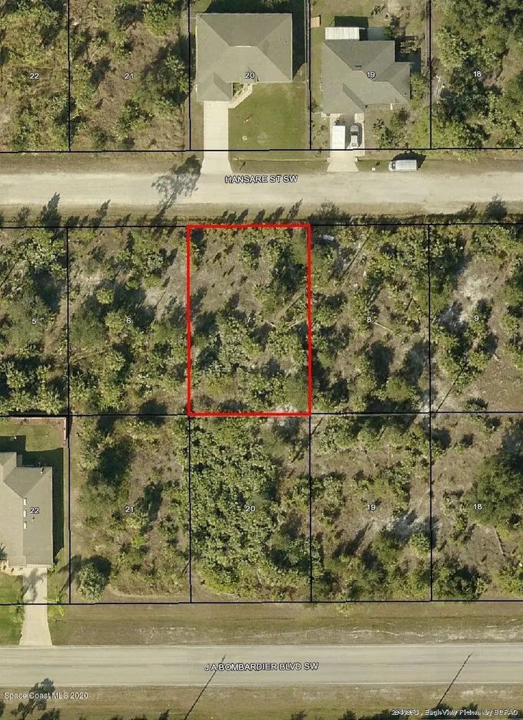 450 Hansare Street SW Palm Bay FL 32908